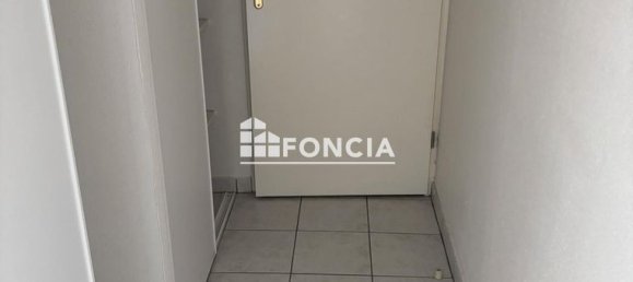 Studio in Amiens, France No. 301919 7