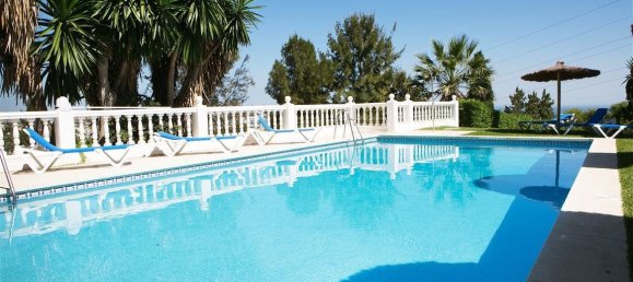 4 غرف نوم تاون هاوس في La Quinta, Spain رقم 4735 15