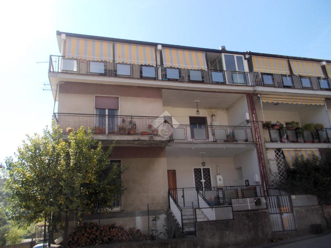 3 rooms Apartment in Castrolibero, Italy No. 101970