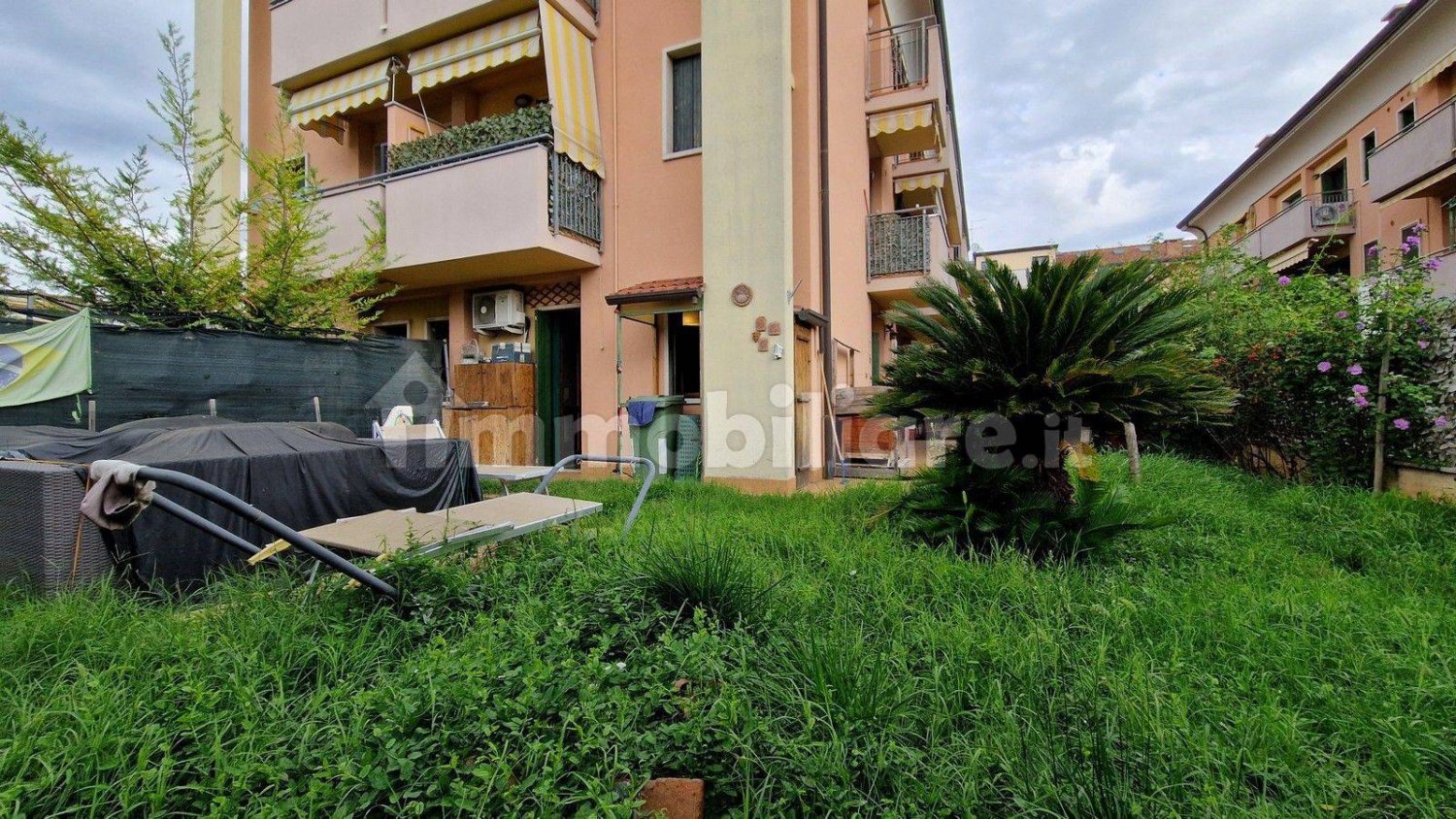 1 bedroom Apartment in Colognola ai Colli, Italy No. 324405