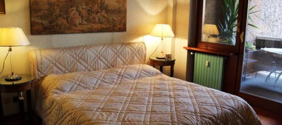 5 rooms Apartment in Turin, Italy No. 38039 8