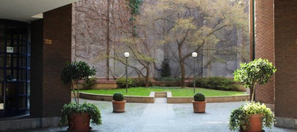 5 rooms Apartment in Turin, Italy No. 38039 31