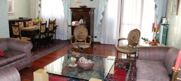 5 rooms Apartment in Turin, Italy No. 38039 34