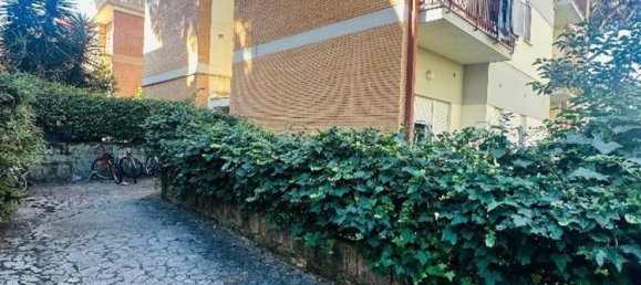 3 bedrooms Apartment in Terracina, Italy No. 352630 2