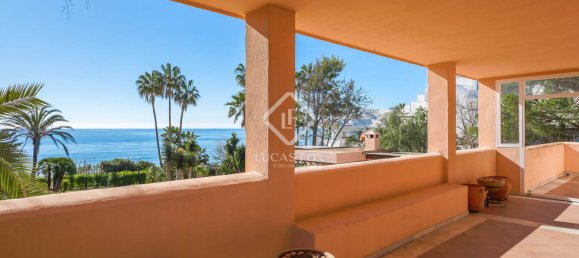 8 bedrooms Villa in Estepona, Spain No. 24212 13