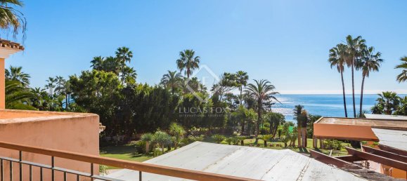 8 bedrooms Villa in Estepona, Spain No. 24212 11
