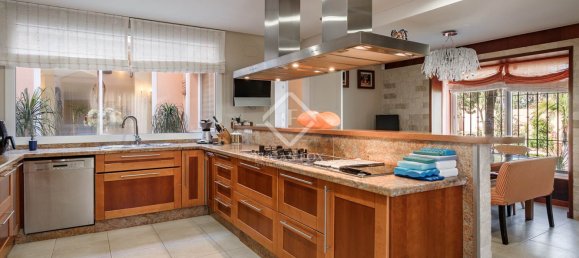 8 bedrooms Villa in Estepona, Spain No. 24212 5