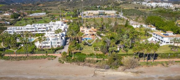 8 bedrooms Villa in Estepona, Spain No. 24212 45