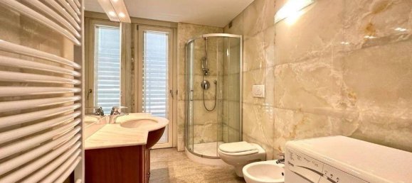 2 bedrooms Apartment in Jesolo, Italy No. 227068 9