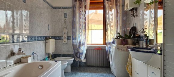 2 Schlafzimmer Haus in Castelnuovo Belbo, Italy, Nr. 149388 14