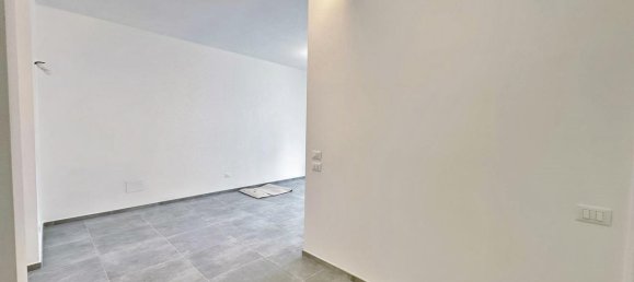 3 rooms Apartment in Follonica, Italy No. 43463 7