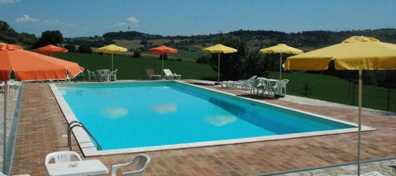 30 rooms House in Todi, Italy No. 55561 4