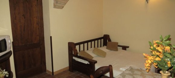 30 rooms House in Todi, Italy No. 55561 25