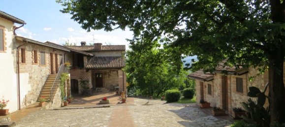 30 rooms House in Todi, Italy No. 55561 6