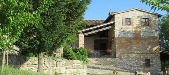 30 rooms House in Todi, Italy No. 55561 11