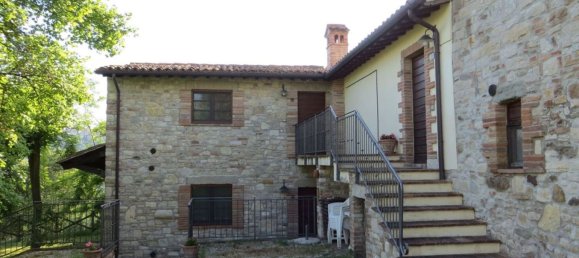 30 rooms House in Todi, Italy No. 55561 9