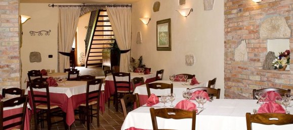 30 rooms House in Todi, Italy No. 55561 21