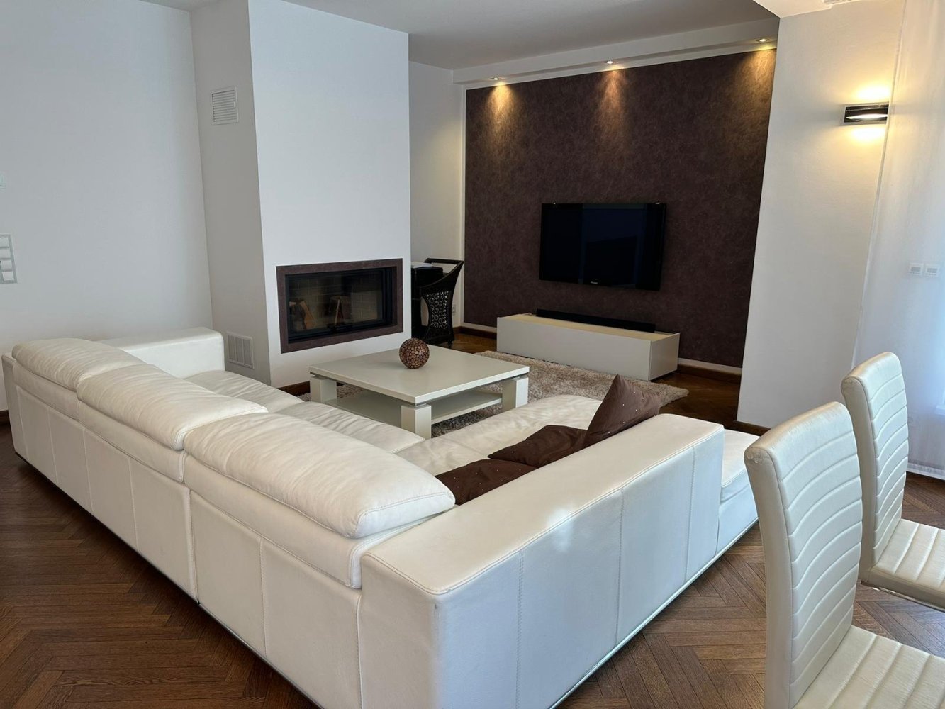 Квартира с 2 спальнями в Груневальд, Германия № 37022