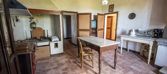 10 rooms House in Asciano, Italy No. 57594 16