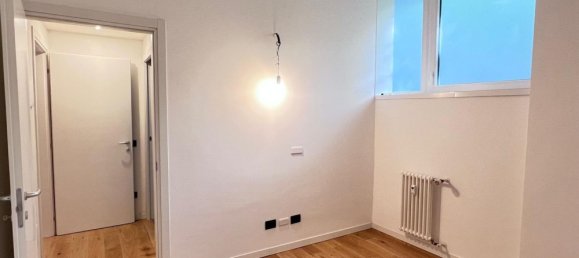 2 Schlafzimmer Wohnung in Milan, Italy, Nr. 399386 10