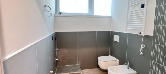 2 Schlafzimmer Wohnung in Milan, Italy, Nr. 399386 12