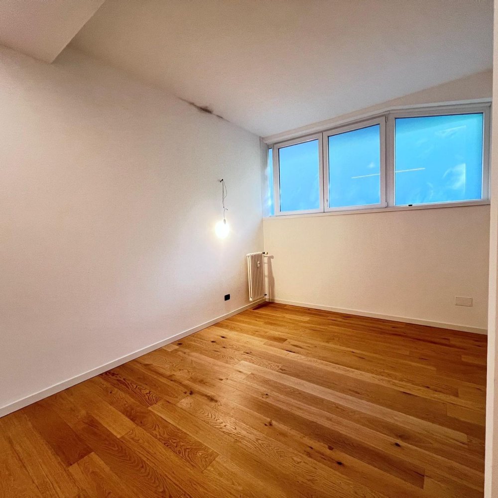 2 Schlafzimmer Wohnung in Milan, Italy, Nr. 399386