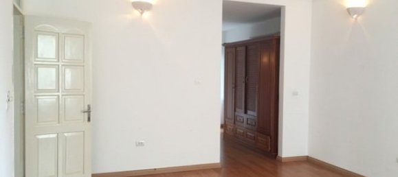 4 Schlafzimmer Haus in Tay Ho, Vietnam, Nr. 2567 15