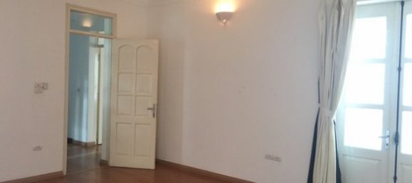 4 Schlafzimmer Haus in Tay Ho, Vietnam, Nr. 2567 17