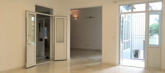 4 Schlafzimmer Haus in Tay Ho, Vietnam, Nr. 2567 11