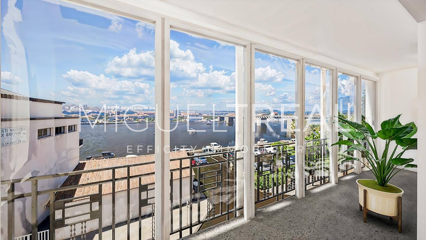 2 bedrooms Apartment in Bayonne, France No. 97102