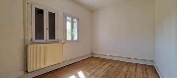 2 bedrooms House in Laon, France No. 223020 8