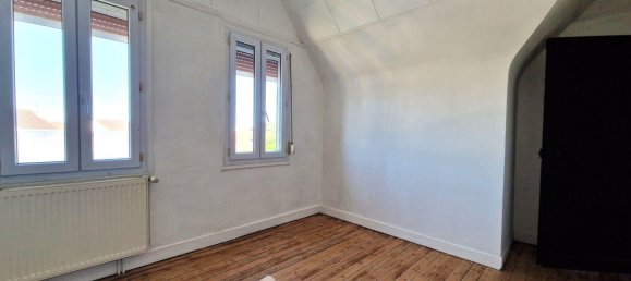 2 bedrooms House in Laon, France No. 223020 16