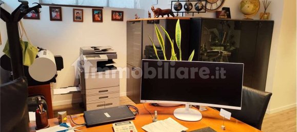 Armazém em Senago, Italy 146 m² N.º 66288 4