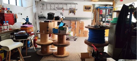 Armazém em Senago, Italy 146 m² N.º 66288 12