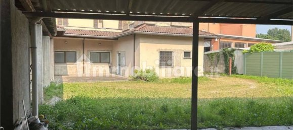 10 chambres Villa à Garlate, Italy No. 263570 8