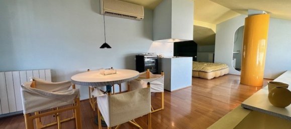 3 bedrooms Penthouse in Camaiore, Italy No. 35727 19