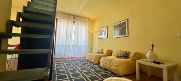3 bedrooms Penthouse in Camaiore, Italy No. 35727 12