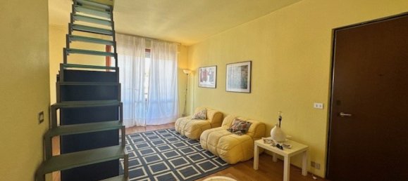 3 bedrooms Penthouse in Camaiore, Italy No. 35727 7