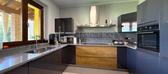 5 rooms Villa in Invorio, Italy No. 269529 6