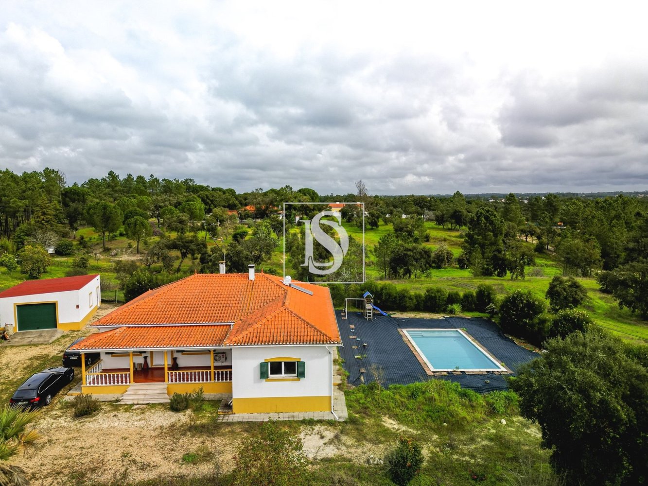 3 bedrooms Land in Coruche, Portugal No. 348987