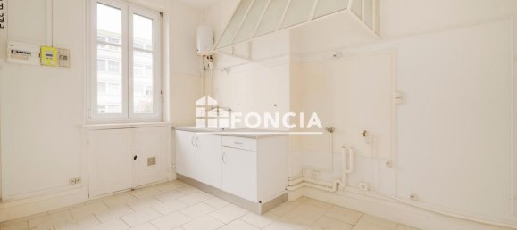 Квартира с 3 спальнями в Нанси, Франция № 159858 7