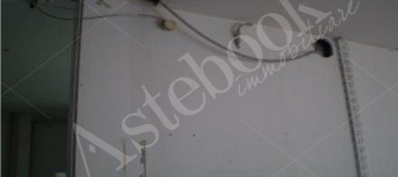 379m² Warehouse in Perugia, Italy No. 326595 12