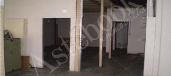 379m² Warehouse in Perugia, Italy No. 326595 10