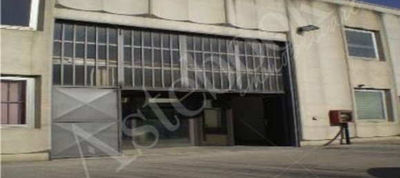 379m² Warehouse in Perugia, Italy No. 326595 7