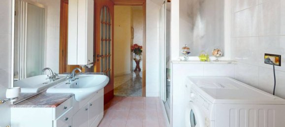 3-Zimmer Wohnung in San Giorgio a Cremano, Italy, Nr. 17486 5