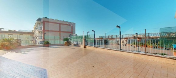 3-Zimmer Wohnung in San Giorgio a Cremano, Italy, Nr. 17486 4