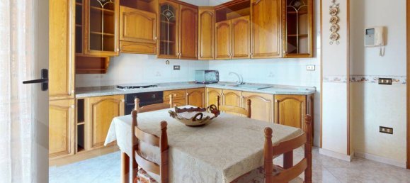 3-Zimmer Wohnung in San Giorgio a Cremano, Italy, Nr. 17486 22