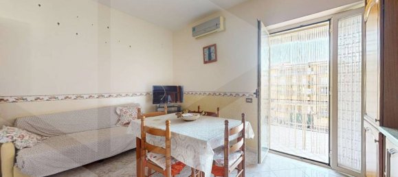 3-Zimmer Wohnung in San Giorgio a Cremano, Italy, Nr. 17486 17