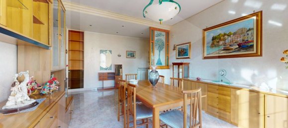 3-Zimmer Wohnung in San Giorgio a Cremano, Italy, Nr. 17486 19