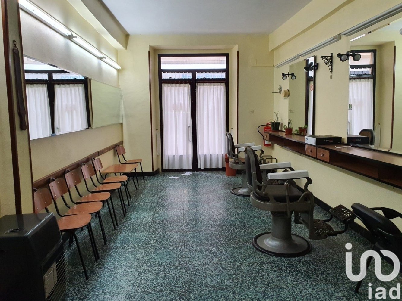 Gewerbliche Immobilie in Donostia-San Sebastian, Spain 26m², Nr. 293244